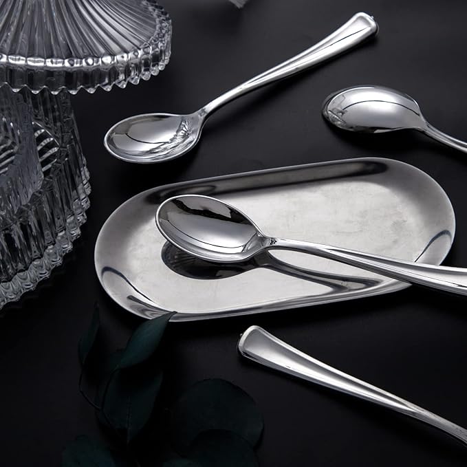 Silver Plastic Spoons, 200 Count Heavy-Duty Disposable Dessert Spoons