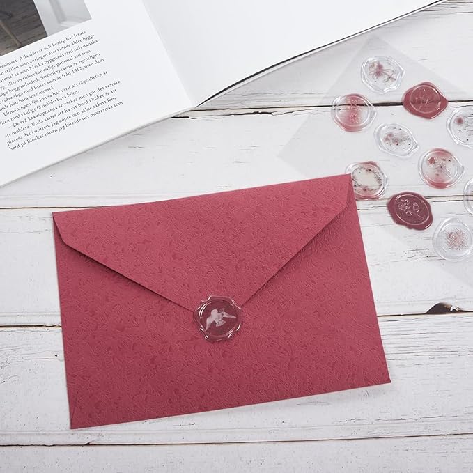 30 Pieces A6 Envelopes with 30 Seal Stickers, 6.32 x 4.45 inch Envelopes for 4 x 6 Wedding Invitation Cards, Greeting Cards, Graduation, Birthday Party Invitations, Red.