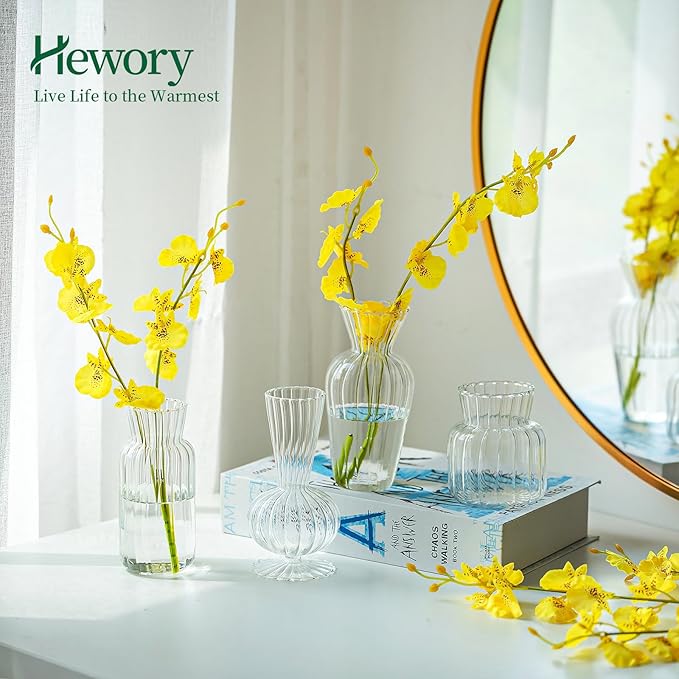 Mini Glass Vases for Centerpieces - Hewory Small Clear Bud Vase in Bulk, Cute Flower Vases Set for Wedding, Home Decoration, Table Decor (Clear, 16)