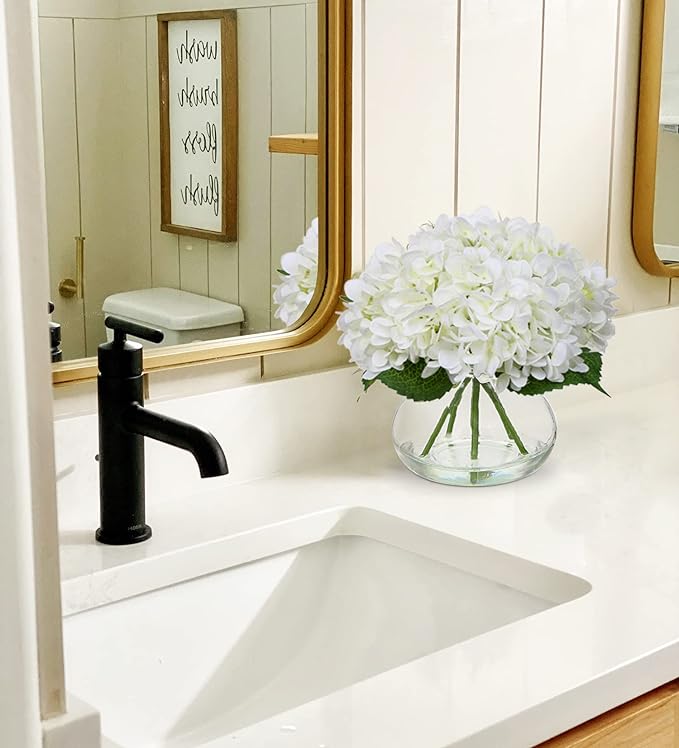 Hollyone Hydrangea Artificial Flowers with Vase White Silk Fake Flowers Arrangements in Glass Vase with Faux Water for Home Bathroom Office Table Centerpiece Shelf Decorations