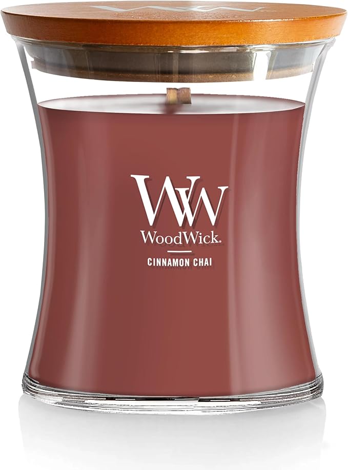 Jar Candle with Cinnamon Chai Scent, Hourglass Shape and Wooden Lid