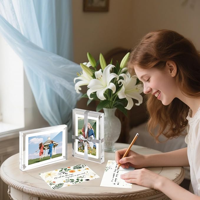 JOHOUSE 2 Pack 5 x 7 Acrylic Picture Frames, Double Sided Magnetic Photo Frames Self Standing Frameless Transparent for Desktop Display Gifts for Women