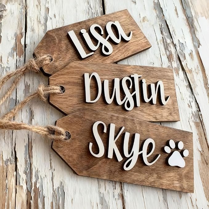 3Pcs Personalized Christmas Stocking Name Tags Custom Wooden Stocking Name Tag Customized Letters Tags Custom Xmas Stockings Hanging Tag Gifts for Christmas Stockings