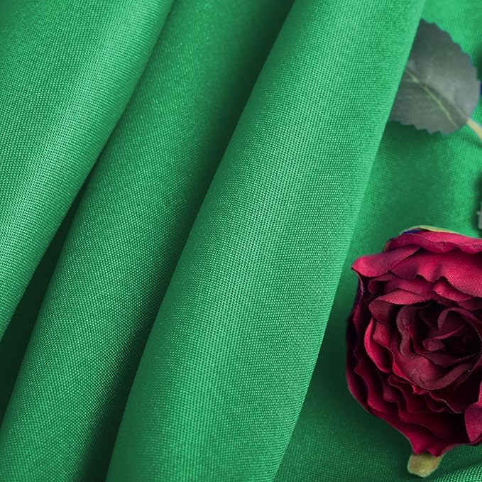 Ascoza 2pack 108 Inch Emerald Round Tablecloth in Washable Polyester Fabric for Wedding/Banquet/Restaurant/Parties