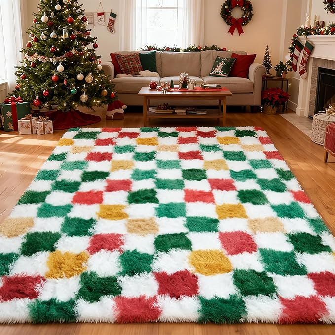 Area Rug 6x9 Plaid Holiday Rug in Red, Green, White and Gold