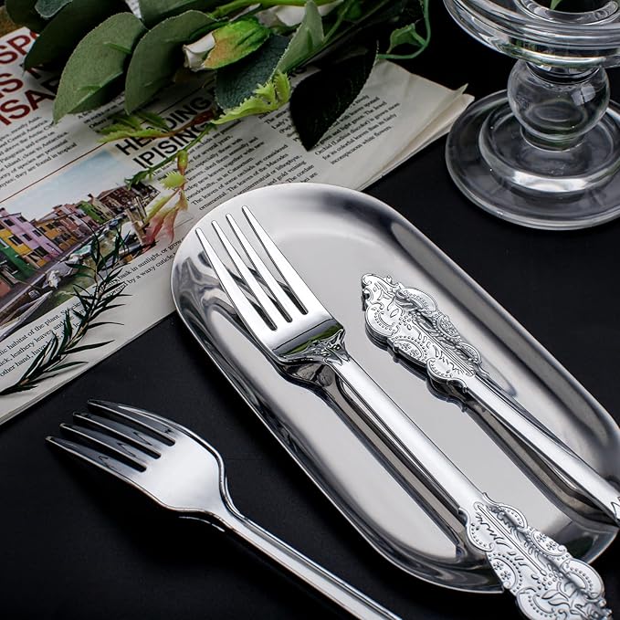 WDF 100 Piece Silver Forks Disposable - 7.48 Inch Silver Plastic Forks - Baroque Silverware for Dessert Cake - Heavy Duty Plastic Fork for Christmas Party, Wedding or Daily Using